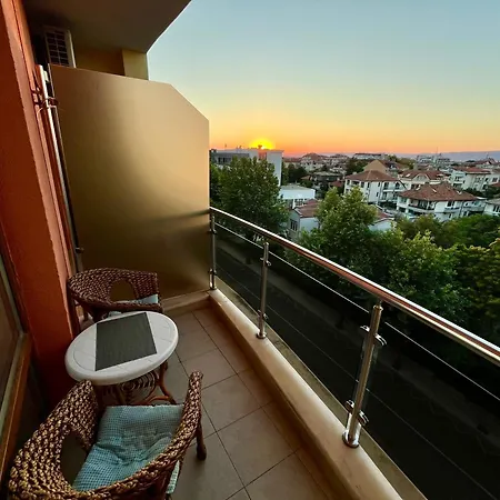 Апартамент Alexandr Vigo