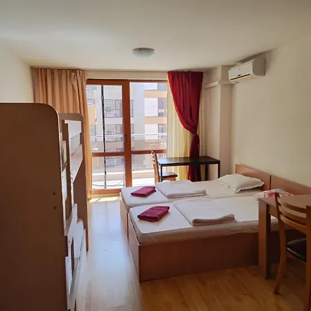 Alexandr Vigo Апартамент