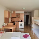Alexandr Vigo Lägenhet Nesebar