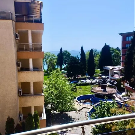 Lägenhet Alexandr Vigo *