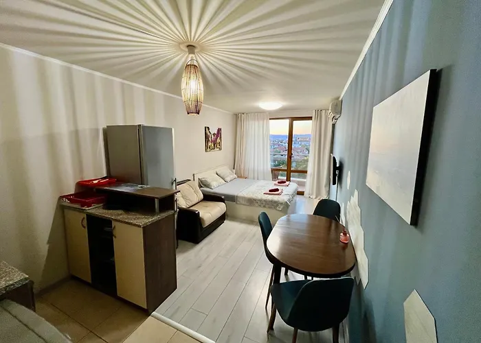 Апартаменти Alexandr Vigo *